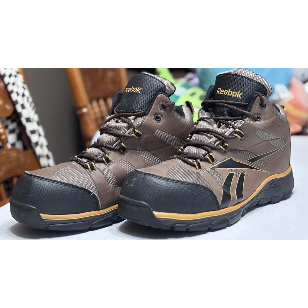Reebok Arion RB4512 Men's Work Boots 13W‎ Waterproof ASTM Safety Toe Brown